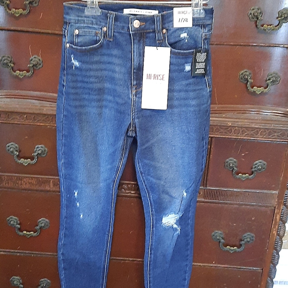 Celebrity Pink jeans NWT